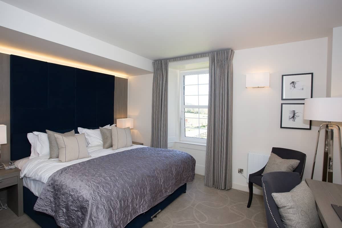 Deluxe Suites